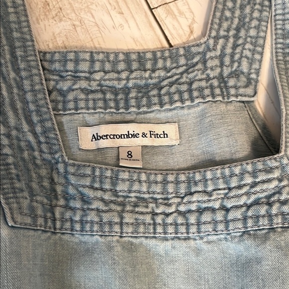 Abercrombie and Fitch cropped ankle Denim Jumpsuit with tie waist size 8 - Picture 4 of 6